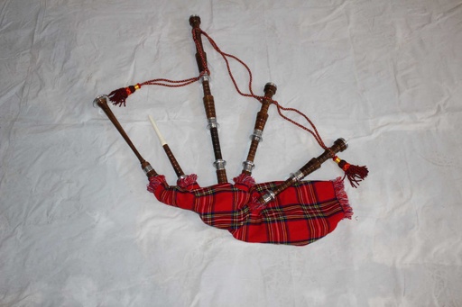 [PTI-013] Bagpipes