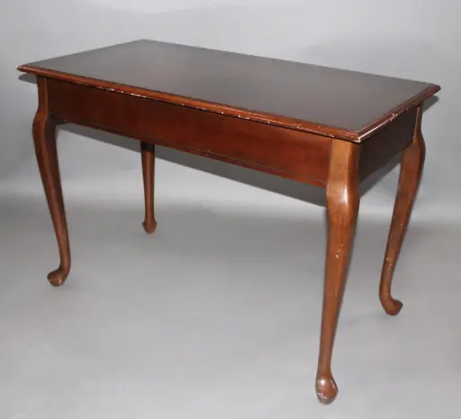 [PFD-017] Queen Anne Desk