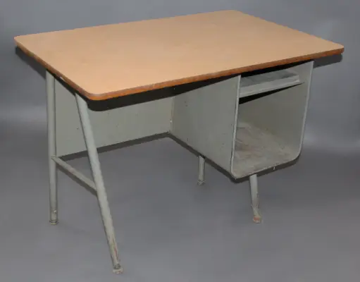 [PFD-018] School Desk