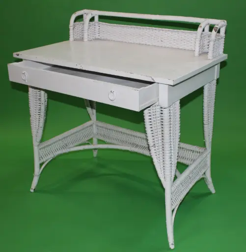 [PFD-021] Wicker Desk