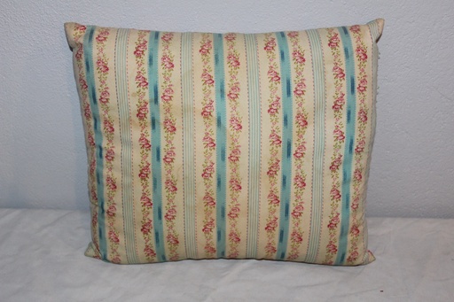 [PBP-006] Throw Pillow