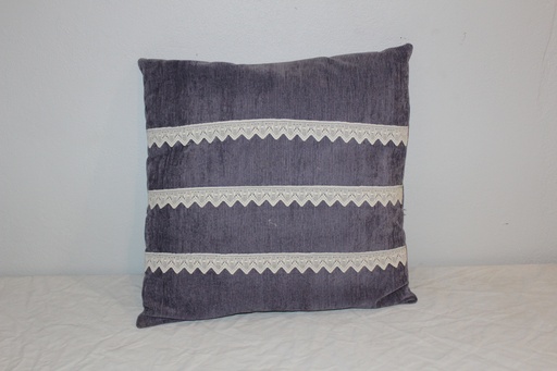 [PBP-010] Throw Pillow