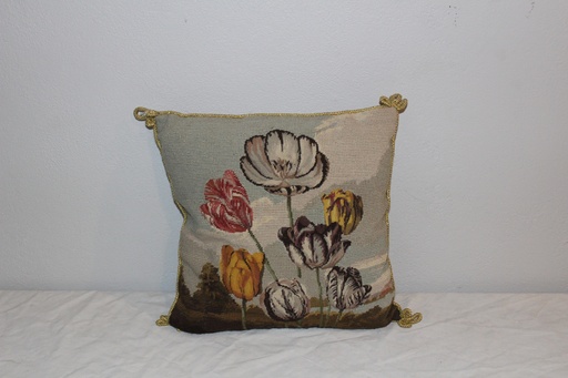 [PBP-026] Throw Pillow