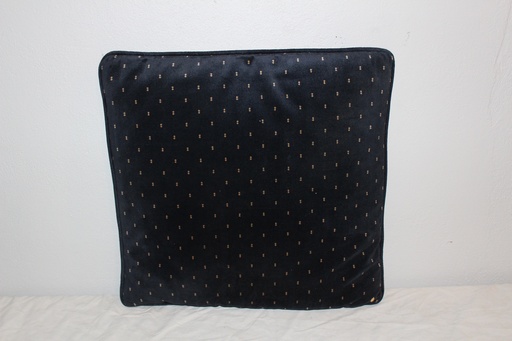 [PBP-033] Throw Pillow