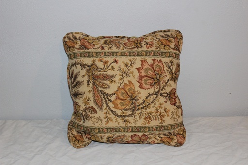 [PBP-035] Throw Pillow