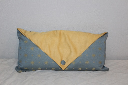 [PBP-038] Throw Pillow