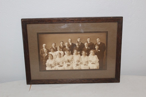 [PDP-140] Framed Group Portrait