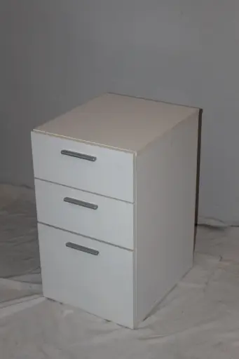 [PFD-033] Nightstand Dresser